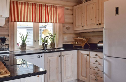 Hurdal Municipality House | Ideal 8-Person Holiday Home in Hurdal with Breakfast