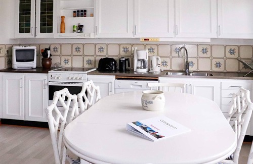 Bastad House | Spacious 8-Person Holiday Home with Oceanfront Views
