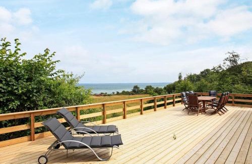 Hoeve Strand House | Ideal 8-Person Holiday Home in Asn s - Pet Friendly Retreat