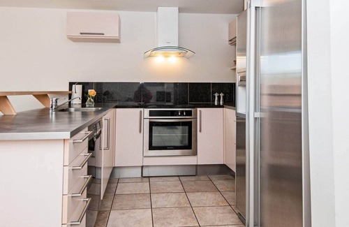 Kongsmark House | Spacious 8-Person Holiday Home with Oceanfront Views