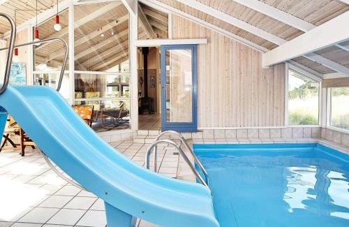 Læsø House | Spacious 8-Person Holiday Home with Pool and Pet-Friendly Perks