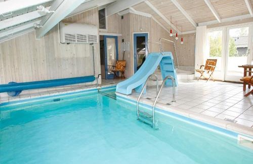 Læsø House | Spacious 8-Person Holiday Home with Pool and Pet-Friendly Perks