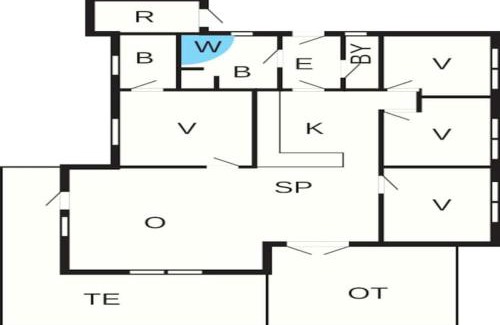 Nr. Lyngby House | Spacious 8-Person Holiday Home in Løkken - Pet Friendly