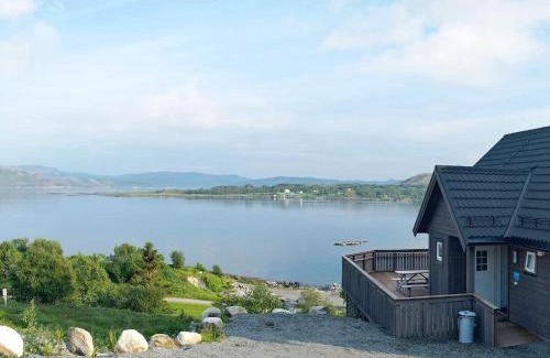 Leka House | Family-Friendly Retreat at Holiday Home Leka II