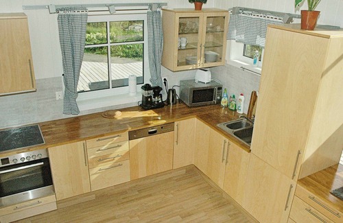 Vevang House | Beautiful 8-Person Holiday Home with Ocean View in Vevang