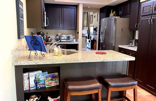 La Quinta Condo | Steps to Relaxation: 10/10 Reviews & Ocean View Retreat