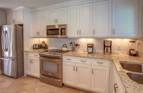 Beach Lagoon Condo | Ideal 8 Turtle Lane Club: Walk to Pool & Beach Access!