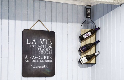 Saint-Hippolyte Other | Spacious 3-Bedroom House with Kitchen for 6 Guests