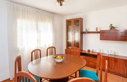 Calonge Other | Spacious 4-Bedroom House with Pool for 8 Guests