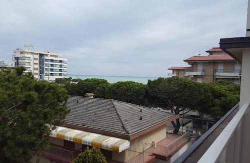 Jesolo Apartment | Spacious 2-Bedroom Apartment for Up to 8 Guests