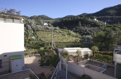 Levanto Apartment | Spacious 80 m² Apartment with Kitchen for Up to 6 Guests