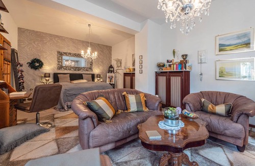 Hildesheim District Apartment | 80 m² Apartment ∙ 2 bedrooms ∙ 4 guests