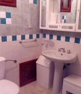 Osilo House | Spacious 2-Bedroom Retreat for Up to 6 Guests