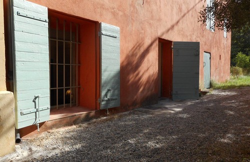 Grand Sud House | Relaxing Retreat with Double Rooms and Olive Grove Terrace
