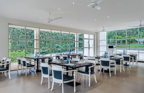 Vastare Resort | Spacious 80 m² Resort with Pool for 4 Guests – Guest Rated 9/10