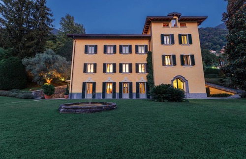 Blevio Villa | Spacious 5-Bedroom Villa with Private Pool and Lake View