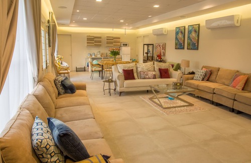 Al-Fujairah Other | Top-Rated 800 Mountain Resort with Ocean View & Pool