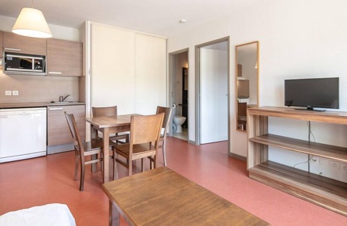 Gresse-en-Vercors Condo | Perfect Getaway: Cozy Apartment with Sauna & Spa Access