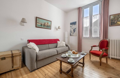 Le Pouliguen Ski Chalet | Enjoy a Relaxing Family Getaway in Le Pouliguen