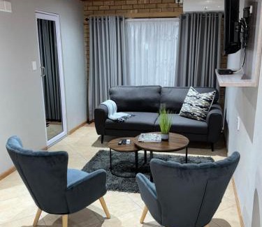 Springs House | Budget-Friendly 801 Guesthouse with Pool & Great Reviews