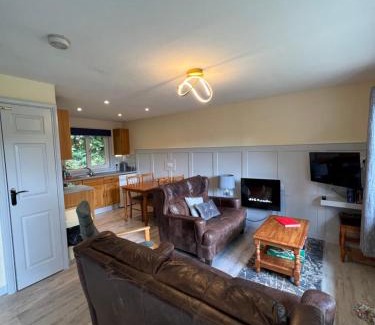 Saint Breward Ski Chalet | Explore 81 Hengar Manor: Your Ideal Family Getaway