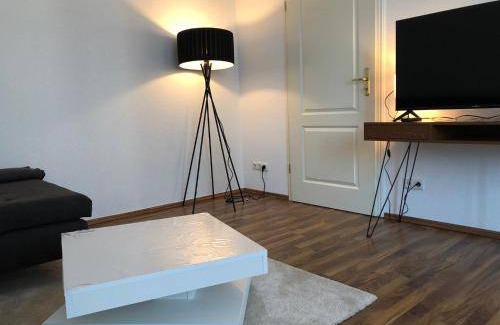 Neustadt Apartment | Spacious 2-Bedroom Apartment with Pet-Friendly Amenities