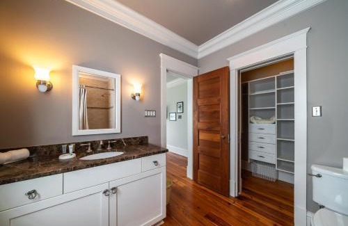 Isle of Palms House | Exceptional 814 Carolina Home with Pool & Rooftop Deck