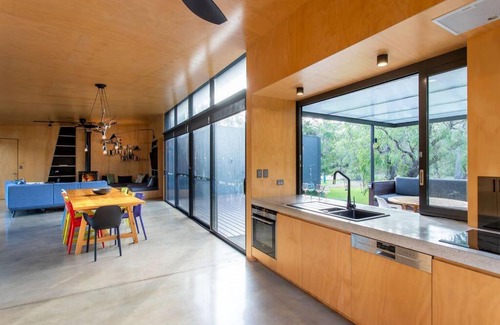 Quindalup House | Family-Friendly Stays at 82 Degrees in Dunsborough