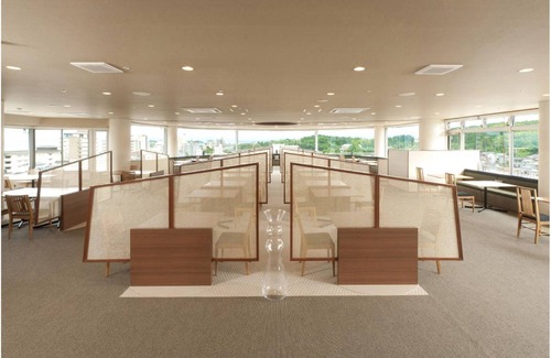 Wakura Onsen Hotel | Spacious 5-Star Hotel with Pool for Up to 9 Guests