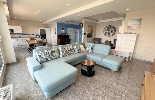 Sierksdorf Apartment | Exceptional Penthouse with Ocean View & Pool Access