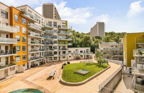Arstad Apartment | Spacious 3-Bedroom Retreat Near Airport and City Center