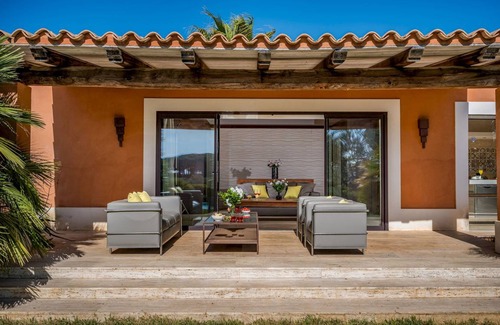 Castelvetrano Villa | 84 m² Villa ∙ 3 bedrooms ∙ 6 guests