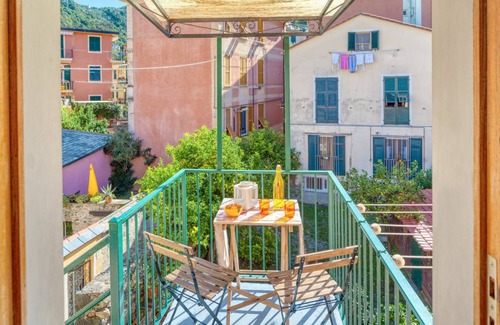 Levanto Apartment | Spacious 2-Bedroom Apartment for Up to 4 Guests