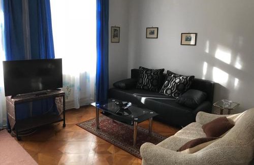 Erdberg Apartment | Spacious 88m² Apartment with Oceanfront Views & High Rating