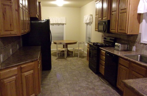 Pahrump House | Budget-Friendly Stay for Families with Kitchen Access