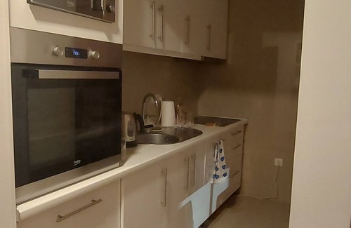 Mostar Apartment | Relax in Mostar: 89m² Retreat with Whirlpool Option