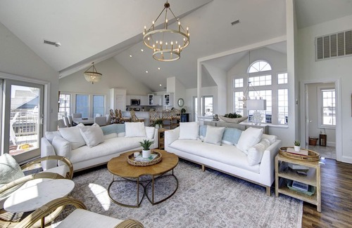 Frisco House | Oceanfront Retreat in OBX with Pool & Hot Tub Access