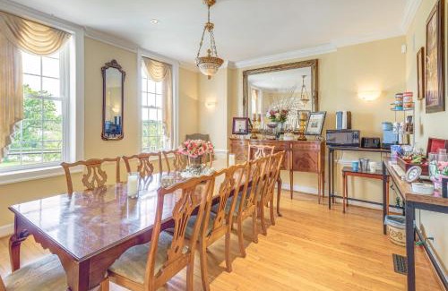 Radford House | 9-Acre New River Retreat Near Radford University