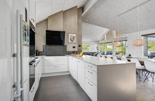 Houvig Strand House | Exceptional 9 Bedroom Accommodation in Beautiful Ringkøbing