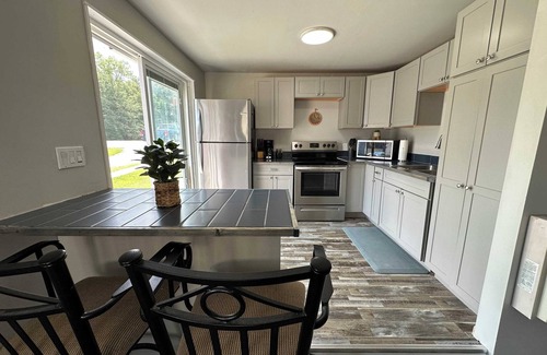 Oscoda Cabin | #9 | Fresh, Modern Studio by Lake