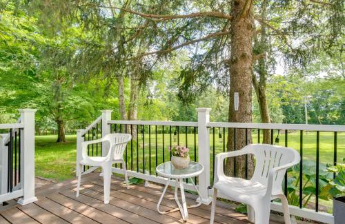 Frederick House | 9 Mi to Downtown Rushville Cozy Getaway with Grill