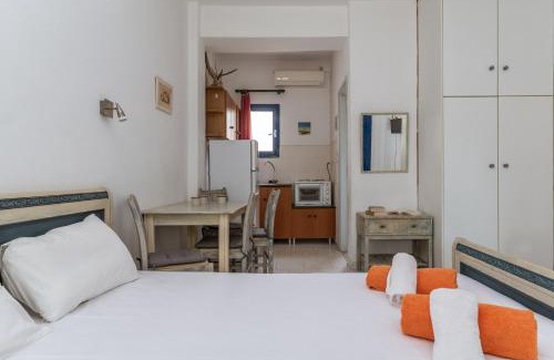 Kipri House | Experience Bliss at 9 Perasma Kypri Beach - Guest Rated 10/10