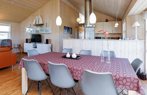 Hirtshals House | Perfect 9-Person Holiday Home in Hirtshals with Spa