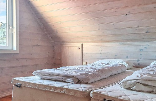 Utsira House | Spacious 9-Person Holiday Home with Ocean View in Utsira