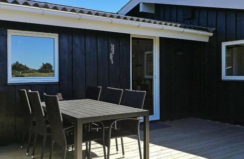 Grønhøj House | Cozy Holiday Home Monasvej for Families and Pets