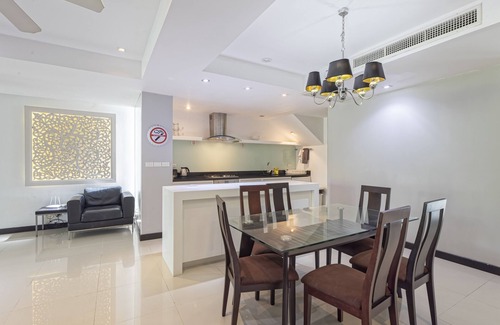 Kathu Villa | Relaxing Townhouse with Private Pool Near Patong Beach