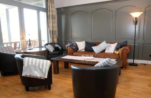 Muritz Apartment | Spacious 9-Person Vacation Rental with Pool & Pet-Friendly