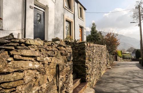 Gallt Y Foel House | Discover 9 Ty Du Road: Pet-Friendly & Guest Rated 9.1/10