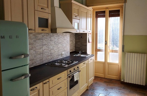 Golasecca Apartment | 90 sqm apartment in period tower 5 minutes from Lake Maggiore