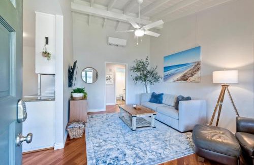 Carlsbad Village Apartment | Superb Location: Steps to Beach & Dining with Ocean View